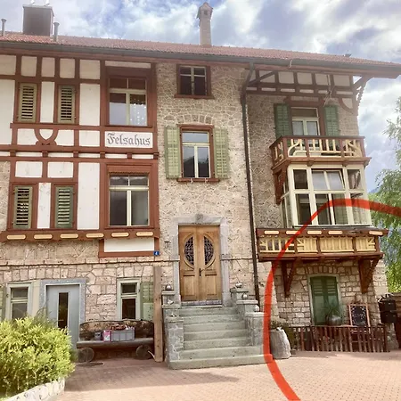 Felsahus Apartamento *